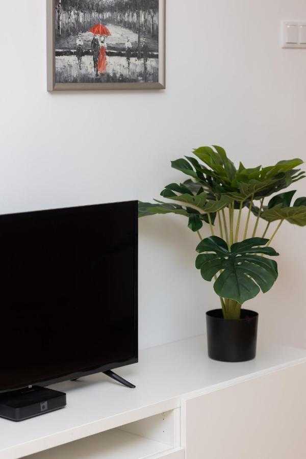 Warsaw Magellana Apartment By Noclegi Renters Dış mekan fotoğraf